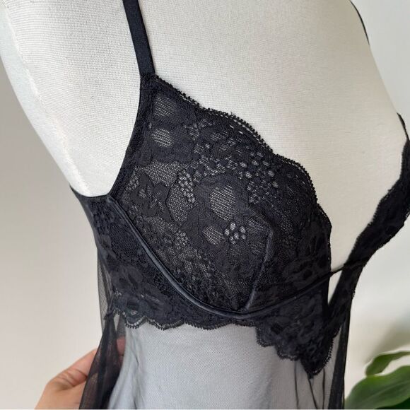 New Victoria’s Secret Chemise Babydoll Black Sheer Lace Small Sexy Deep Neck - Picture 6 of 10